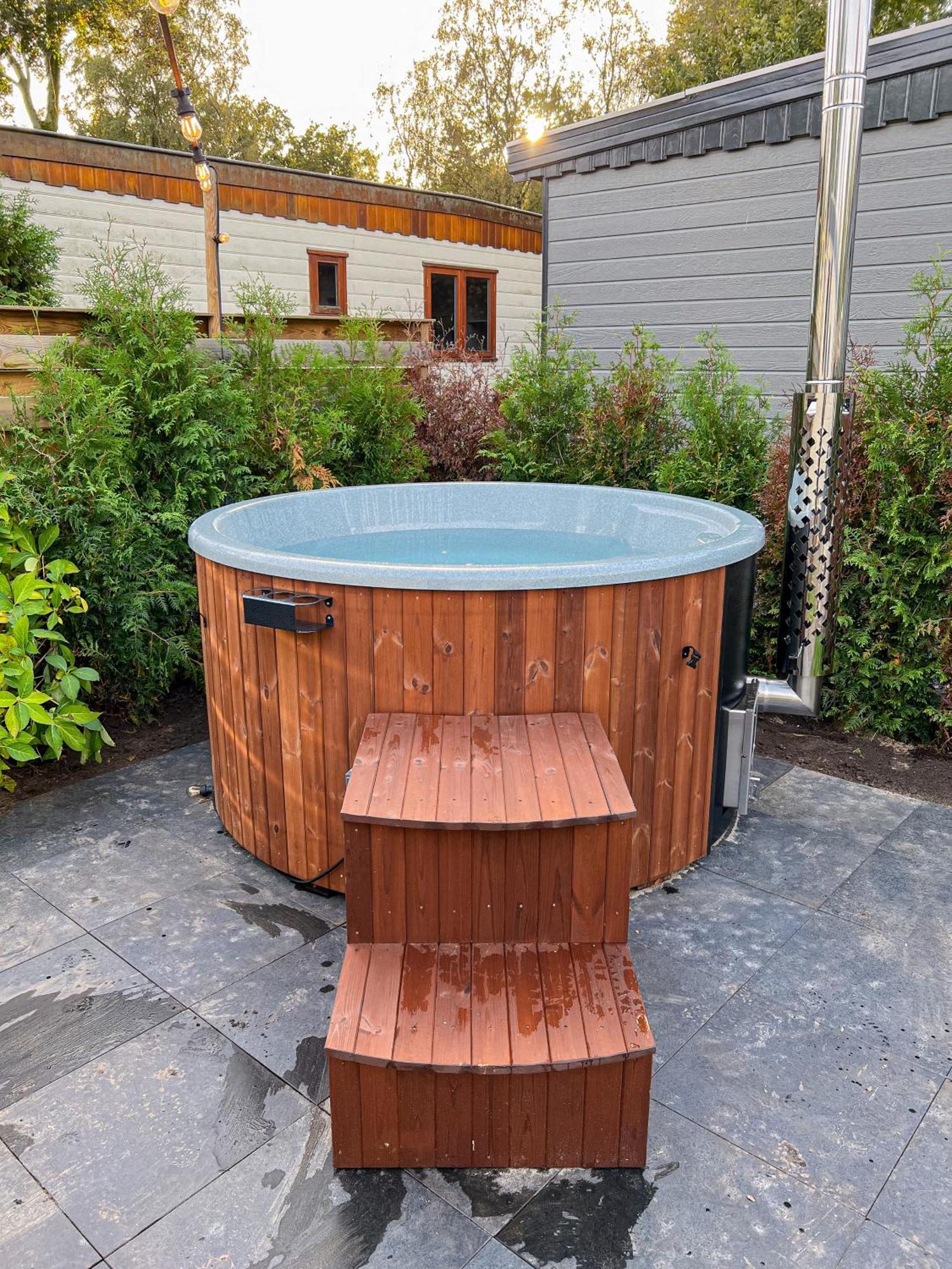Bosrijk Chalet - Hottub - Veluwe Putten Exteriér fotografie